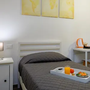 Il Viaggiatore 2*, La Spezia Italien